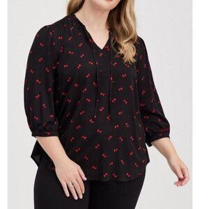 Torrid Black Red Bow Print Blouse Plus Size 1 Tie Neck Ruffle Rayon Top